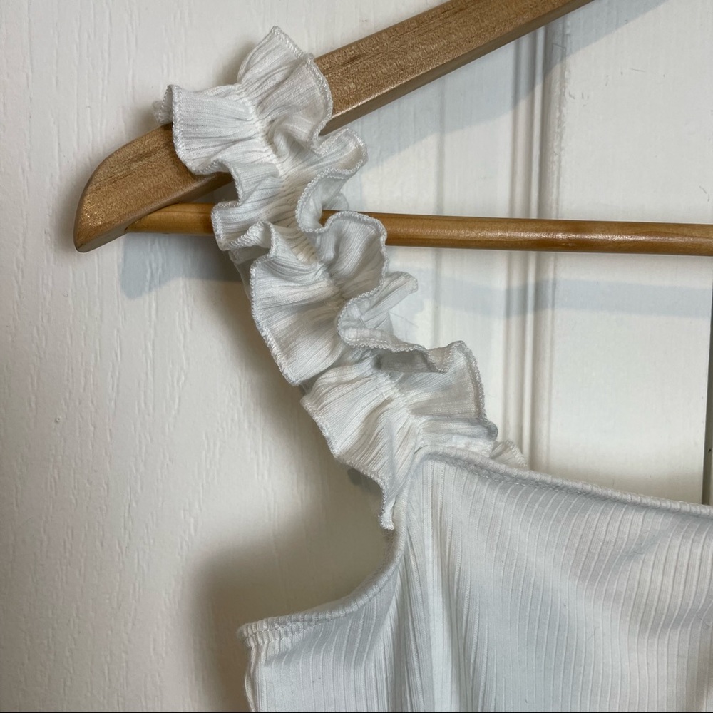Ribbed Bodysuit With Ruffled Straps NWT - Picture 5 of 9